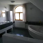 Gesztenye Vendeghaz Διαμέρισμα Ságvár