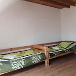 Gesztenye Vendeghaz Διαμέρισμα Ságvár