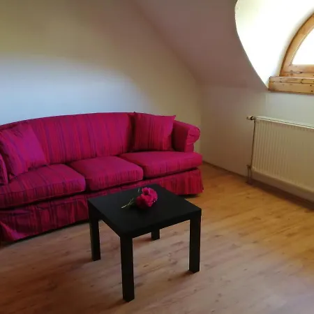 Apartment Gesztenye Vendeghaz