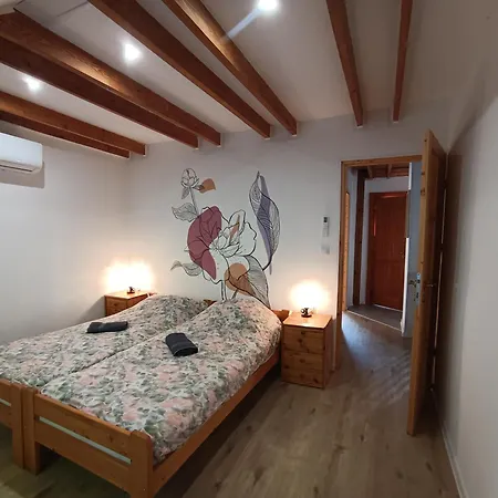 Gesztenye Vendeghaz Apartment