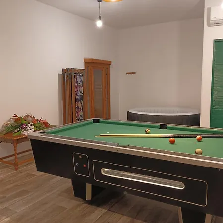 Gesztenye Vendeghaz Διαμέρισμα *