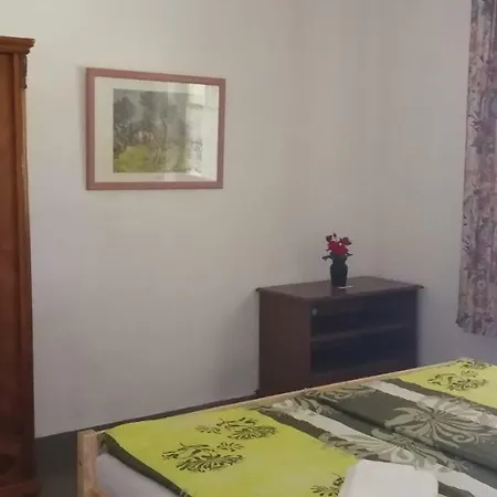 Gesztenye Vendeghaz Apartment